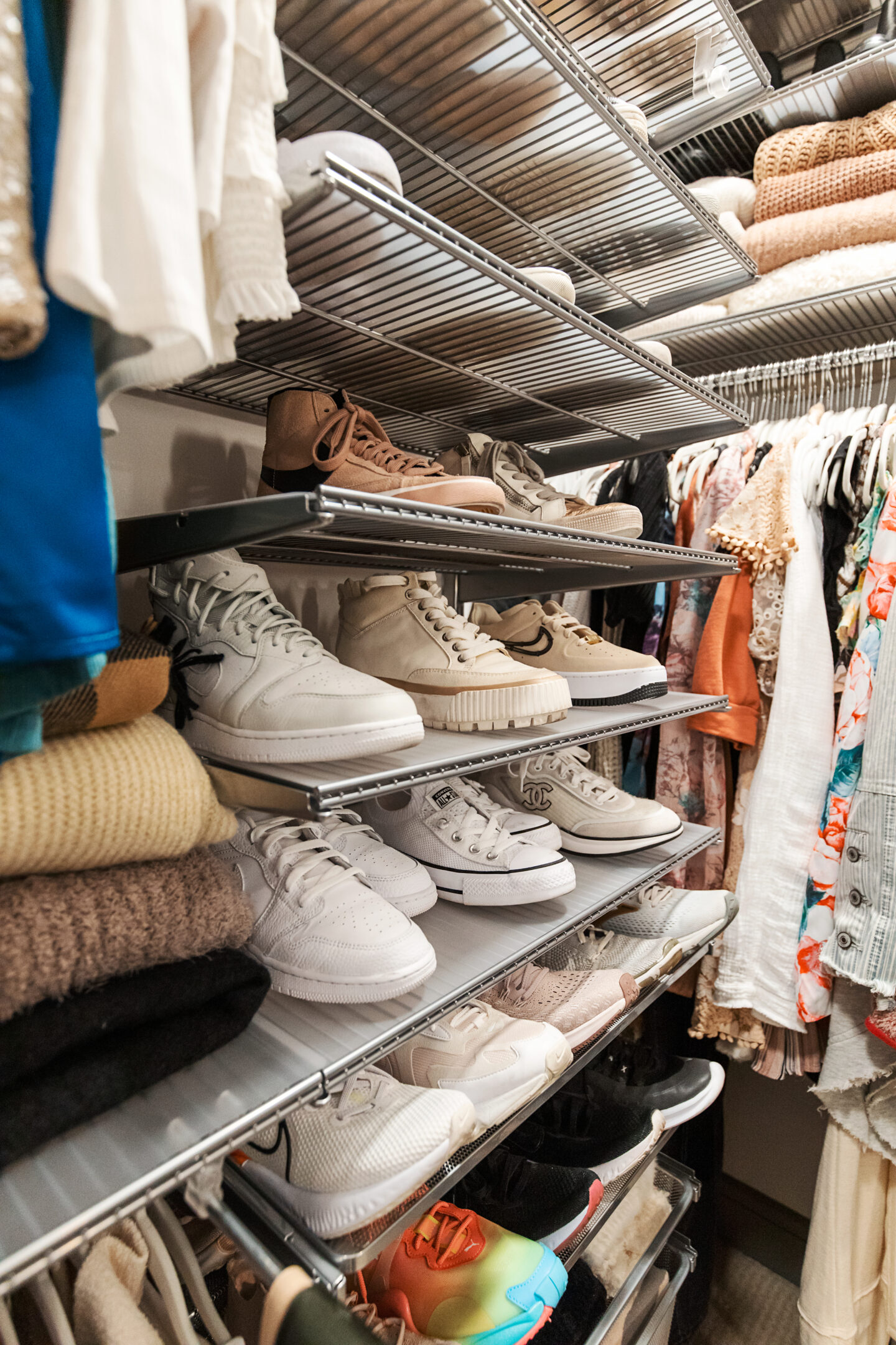 organizing, decluttering, organization, tips for organizing, closet organization, small space hacks, small space tips, organization products, apartment living, apartment hacks, closet organization ideas, closet designs, closet organization ideas small, storage solutions, small spaces